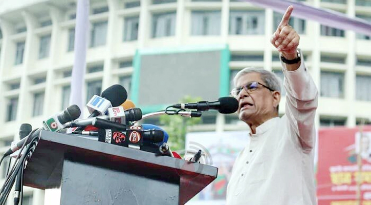 ‘এই দেশে ফ্যাসিস্ট হাসিনাকে আর রাজনীতি করতে দেব না’: মির্জা ফখরুল