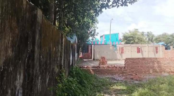 হামলার আশঙ্কায় প্রশাসনের হস্তক্ষেপ চাইলেন  ভোক্তভোগী পরিবারের সদস্যরা