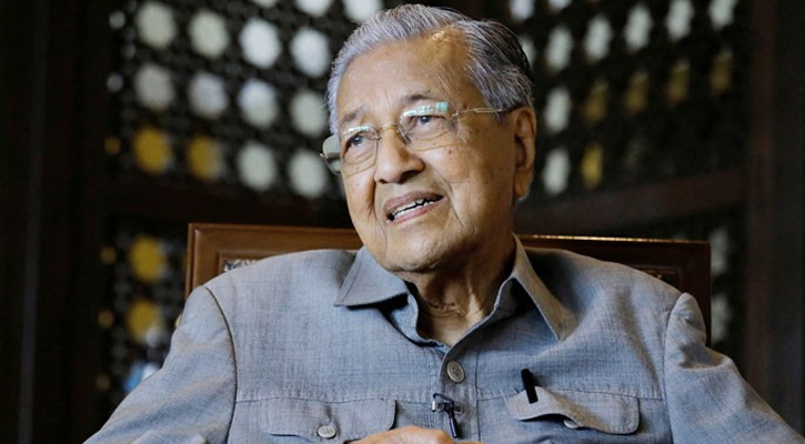 হাসপাতালে ভর্তি মালয়েশিয়ার সাবেক প্রধানমন্ত্রী মাহাথির