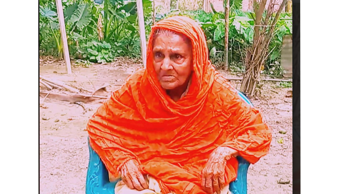 ৯১ বছর বয়সেও জোটেনি বয়স্ক,  বিধবা ভাতার কার্ড