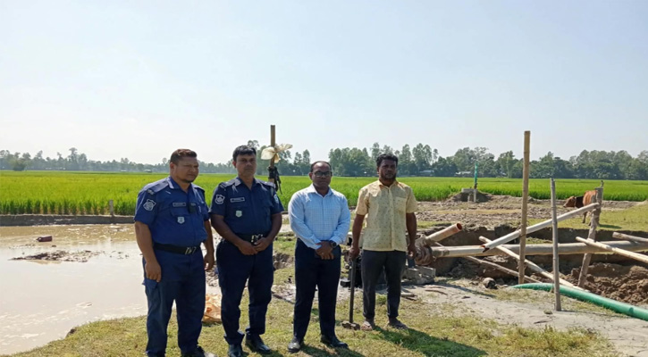 নাগেশ্বরীতে অবৈধ ড্রেজার বন্ধে প্রশাসনের অভিযান