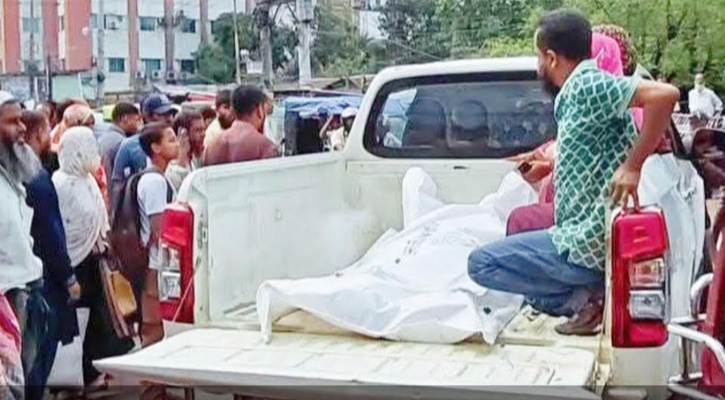 নওগাঁয় অটো চার্জার ও বাসের ধাক্কায় প্রাণ গেল টেকনিক্যাল কলেজ শিক্ষকের