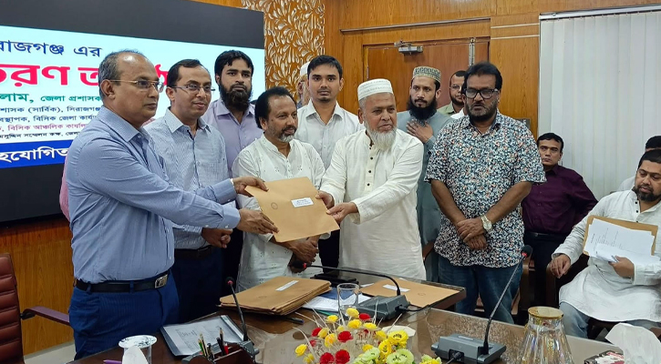 সিরাজগঞ্জে বিসিক শিল্প পার্কের প্লট বরাদ্দ-অর্থনীতির নতুন দার খুলবে জেলা প্রশাসক
