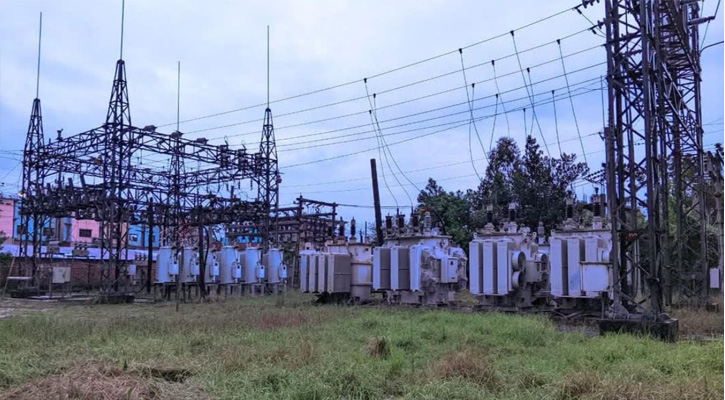 লামা-আলীকদম দুই উপজেলায় বিদ্যুৎ-নেটওয়ার্ক বিপর্যয়ে চরম দুর্ভোগে