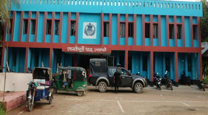 ঘরে ঢুকে ঘুমন্ত ব্যক্তিকে জবাইয়ের চেষ্টা