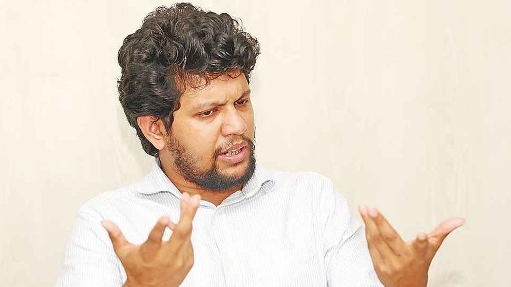 নাটক বন্ধ করেন: মাহফুজ