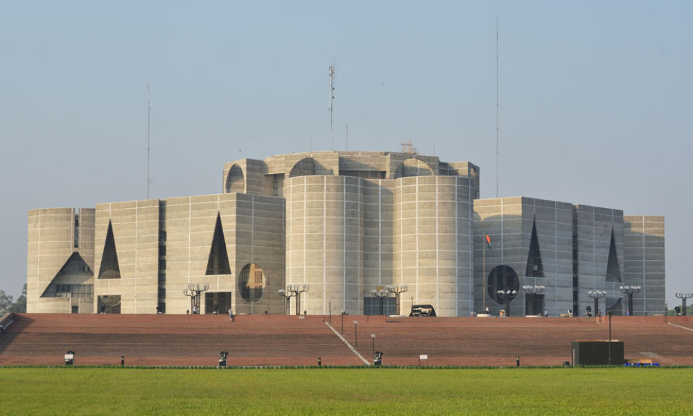 সংসদ উপনেতা ও স্পিকার পদে ৮, ডেপুটি স্পিকারে ৪ নাম আলোচনায়