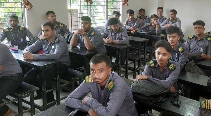 মাইলস্টোন কলেজে পুনরায় পাঠদান শুরু, চালু হয়েছে নবম-দ্বাদশ শ্রেণির ক্লাস