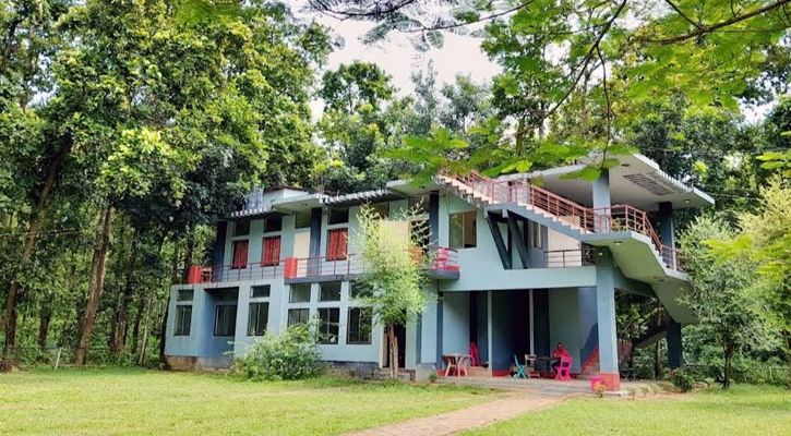 ঝিনাইগাতীর বনরাণী ফরেস্ট রিসোর্টে অনৈতিক কর্মকাণ্ডের অভিযোগ