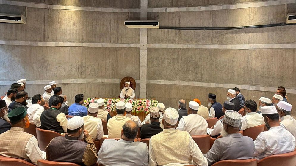 বিরোধীদলীয় নেতা, উপনেতা ও হুইপ হলেন যারা