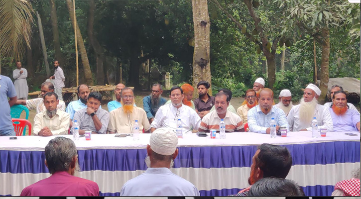 নগরকান্দায় ডাঙ্গীতে বদরুজ্জামান তারা মোল্লার হাতকে শক্তিশালী করতে বিএনপিতে যোগদান