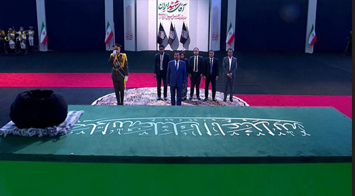 খামেনিকে শেষ শ্রদ্ধা জানিয়েছেন স্পিকার হাফিজ উদ্দিন