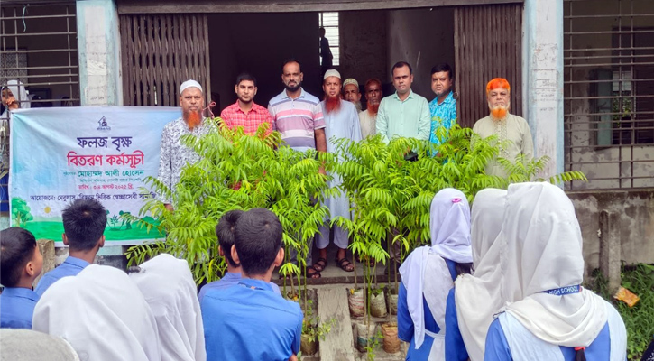 নরসিংদীতে বিভিন্ন বিদ্যালয়ে নেবুলাসের ২০০ ফলজ বৃক্ষ বিতরণ