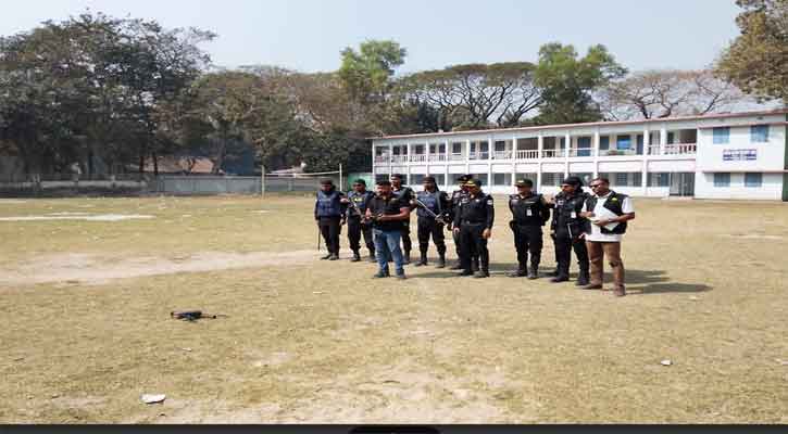 বিভিন্ন ভোটকেন্দ্র পরিদর্শনে র‌্যাব-১০, নিরাপত্তায় ড্রোন নজরদারি
