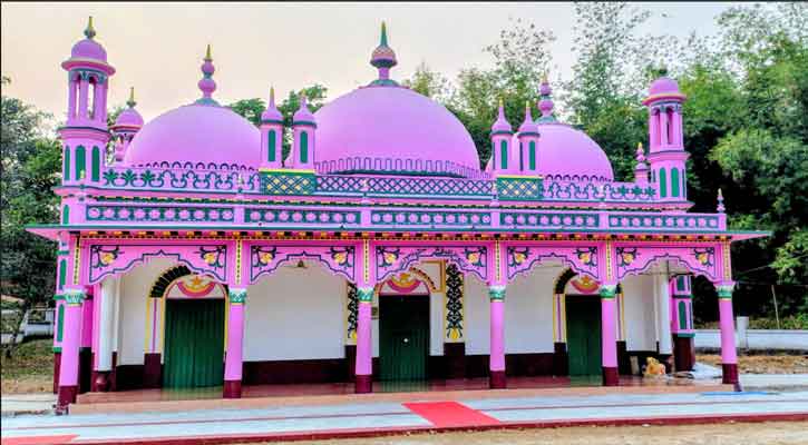 কালের সাক্ষী ২ শতাব্দীর  ছতরপুর শাহী  মসজিদ