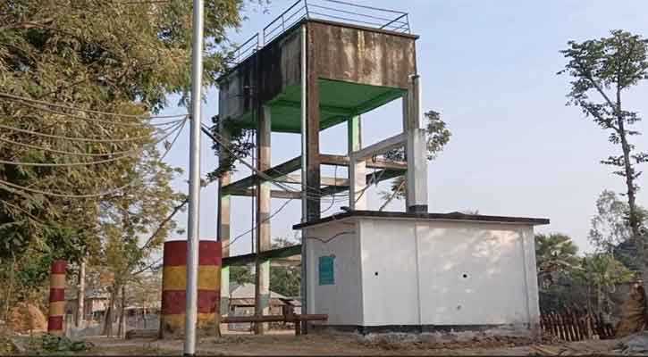 রাজশাহী বরেন্দ্র উন্নয়ন কর্তৃপক্ষের ভেল্কি বাজিতে কয়েক শ কৃষক বোরো চাষ নিয়ে হুমকির মুখে