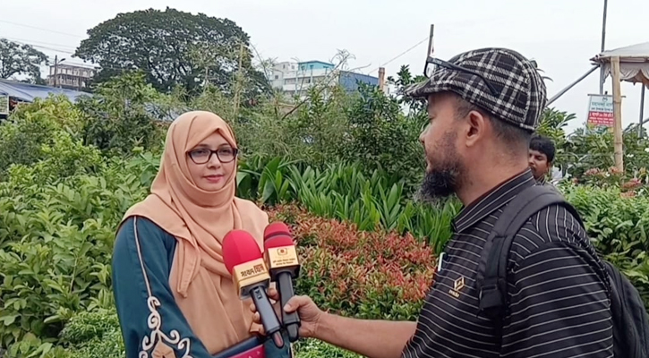 মানিকগঞ্জে বৃক্ষ ও ফল মেলায় শিক্ষার্থীদের পরিবেশ সচেতনতা বাড়াতে কুইজ প্রতিযোগিতা