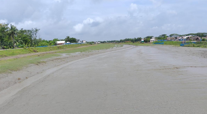 খুলনার ডুমুরিয়ার তালতলা নদী এক বছরেই পুনরায় ভরাট