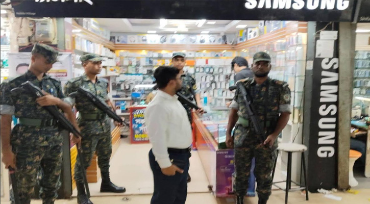 রাত ৮টার পর দোকান-শপিংমল খোলা, বিলবোর্ড জ্বালানোয় কঠোর বার্তা
