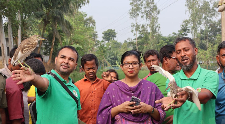 চলনবিলে ৫০ বক উদ্ধার, ৩ শিকারির জেল-জরিমানা