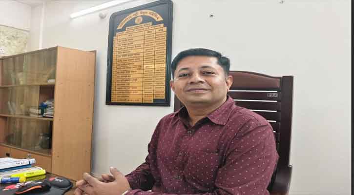 প্রকৌশলী শান্তনু রায়ের কাছে সরাসরি সেবা পাচ্ছেন সাধারণ মানুষ