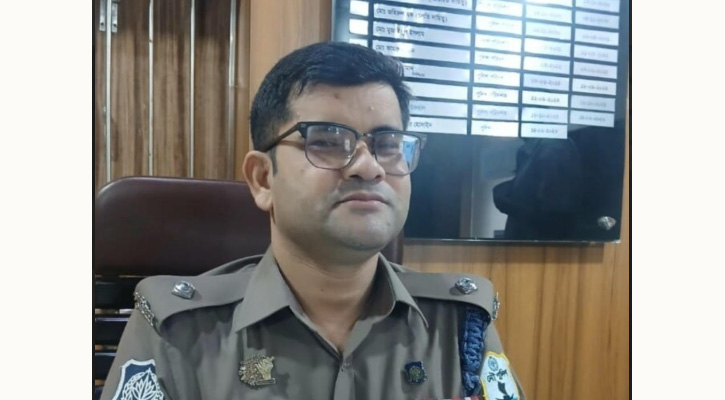 চাঁদপুর নৌ থানার নবাগত অফিসার ইনচার্জ  আজমগীর হোসাইন