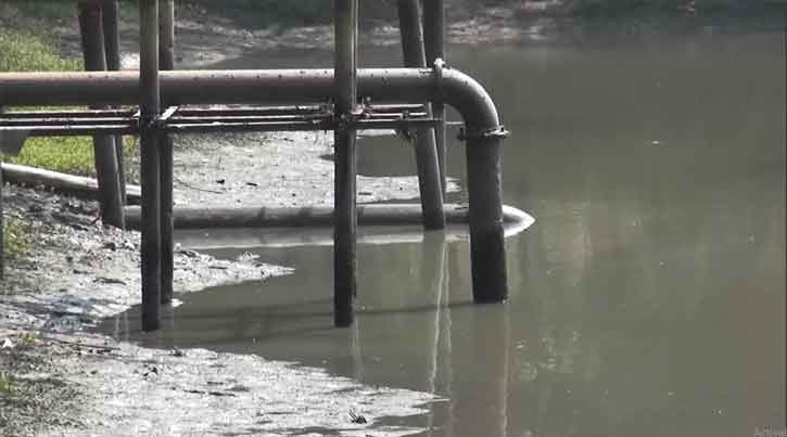 পিরোজপুরে পানি সংকট: ভোগান্তিতে দুই লাখ মানুষ