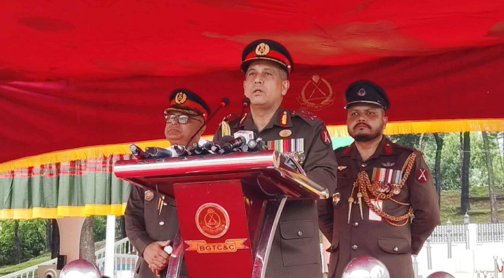 দেশের মাটি রক্ষায় প্রয়োজনে জীবন দেবে নবীন সৈনিকরা: বিজিবি মহাপরিচালক