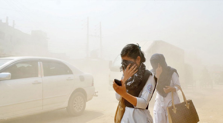 আজও ঢাকার বাতাস ‘খুব অস্বাস্থ্যকর’