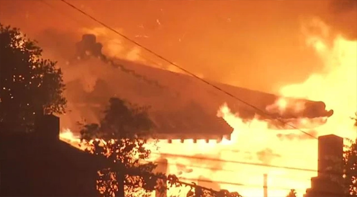 জাপানে ভয়াবহ অগ্নিকাণ্ডে পুড়লো ১৭০ ভবন!