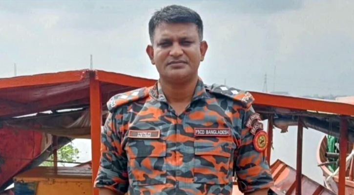 গাজীপুরে কেমিক্যাল গুদামে অগ্নিকাণ্ডে আরও এক ফায়ার ফাইটারের মৃত্যু