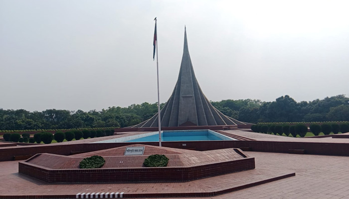 স্বাধীনতা উদযাপনে প্রস্তুত জাতীয় স্মৃতিসৌধ