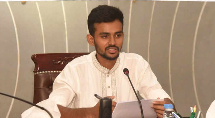 ড. ইউনূসকে প্রধান উপদেষ্টা করতে আপত্তি জানিয়েছিলেন সেনাপ্রধান