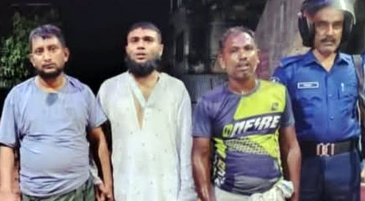 সিরাজগঞ্জে দুই গ্রামের সংঘর্ষে আহত ২০- যৌথ বাহিনীর অভিযানে দেশীয় অস্ত্র সহ আটক ৫ জন