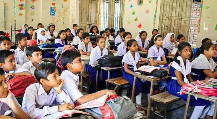 ৩৭ দিনের ছুটি শেষে শনিবার খুলছে প্রাথমিক বিদ্যালয়