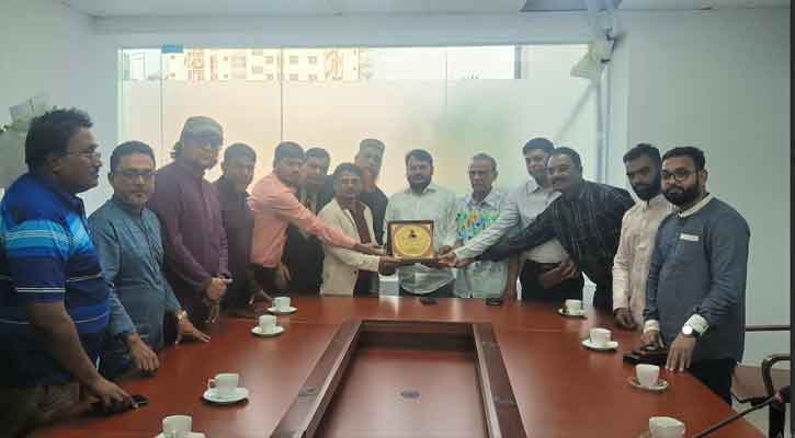 রাসিক প্রশাসকের সাথে বিভিন্ন  সংগঠনের প্রতিনিধিদের সৌজন্য সাক্ষাৎ