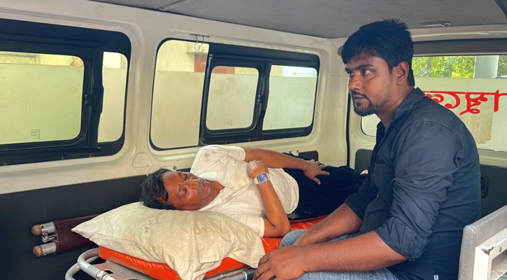 নগনগরকান্দায় ঘুষ না দেওয়ায় ঠিকাদারের হাত ভেঙে দেওয়ার অভিযোগ পৌর সচিব এর বিরুদ্ধে