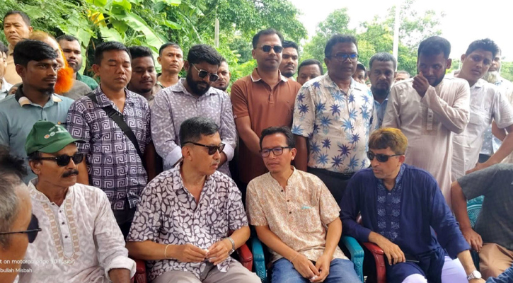 রাজস্থলীতে নিহত শিক্ষার্থী উক্যাচিং এর পরিবারের পাশে তারেখ রহমান