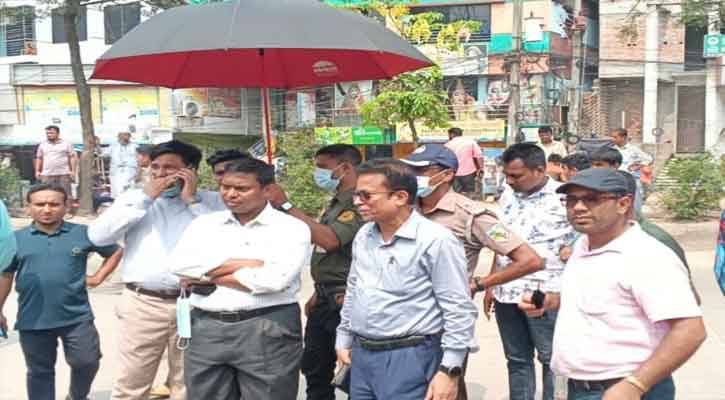 ভালুকায় ঢাকা-ময়মনসিংহ মহাসড়কে অবৈধ স্থাপনা উচ্ছেদ অভিযান