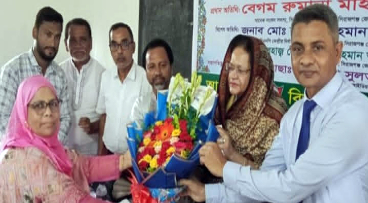 রিভারভিউ আইডিয়াল কলেজে এডহক কমিটির সভা ও বৃক্ষরোপণ
