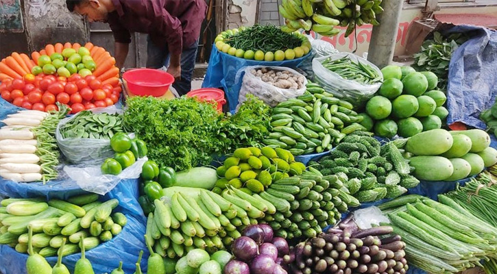আকাশছোঁয়া সবজির দাম, চাপে ভোক্তারা