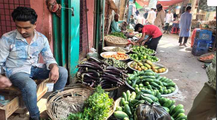 ব্রাহ্মণবাড়িয়ায়  নিত্যপণ্যের দামে আগুন অভিযানে ব্যবসায়ীকে জরিমানা