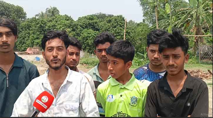 সোনারগাঁয়ে হিন্দু সম্প্রদায়ের ফেলে যাওয়া সম্পত্তি দখলের চেষ্টা