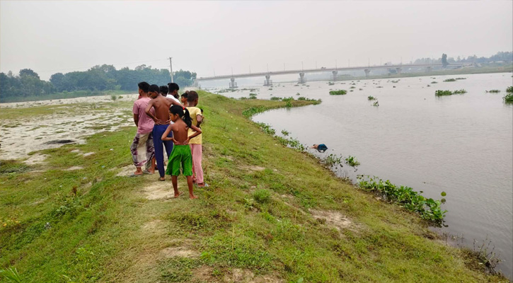 শাহজাদপুরে নদী থেকে বৃদ্ধার মরদেহ উদ্ধার