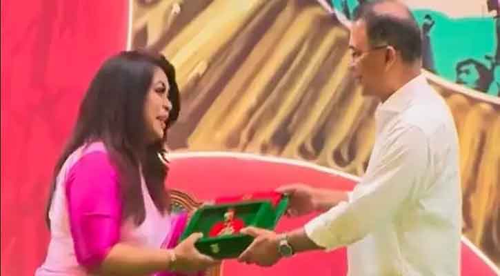 পাপাকে নিয়ে আমরা সত্যিই গর্বিত: হুমায়রা বশির    