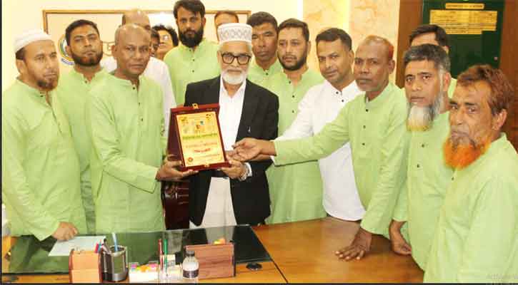 রাজশাহীতে জেলা পরিষদ প্রশাসককে কৃষক দলের শুভেচ্ছা ও অভিনন্দন