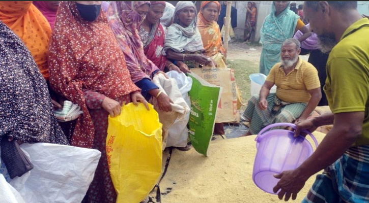 কাশিয়ানীতে খাদ্যগুদাম থেকে ‘খাওয়ার অযোগ্য’ চাল সরবরাহ