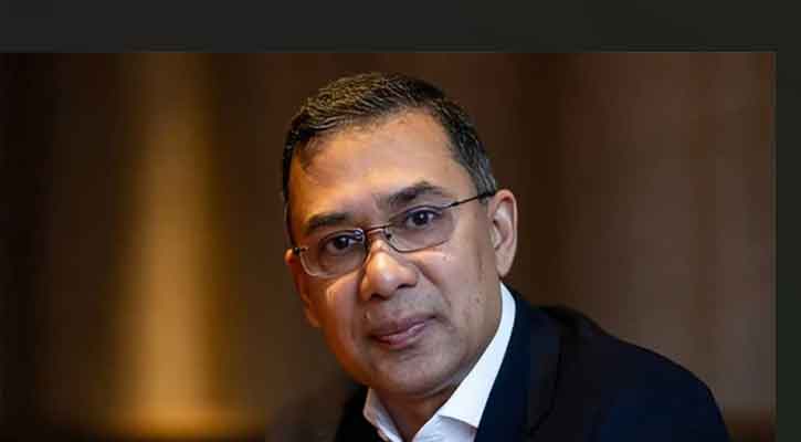 ‘বনলতা এক্সপ্রেস’ দেখতে সিনেমা হলে প্রধানমন্ত্রী