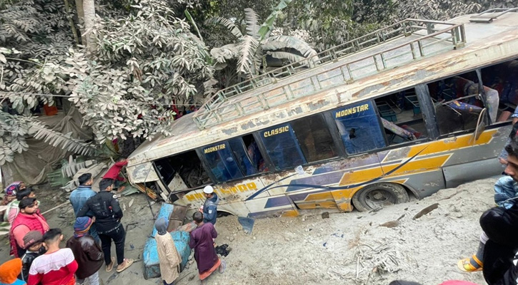 মুকসুদপুরে সড়ক দুর্ঘটনায় ১ জন নিহত