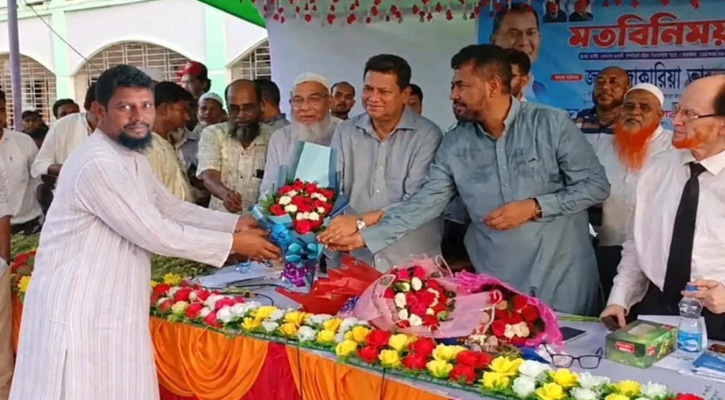 বরুড়ায় বিএনপিতে যোগদান করলো আ.লীগের শতাধিক নেতাকর্মী